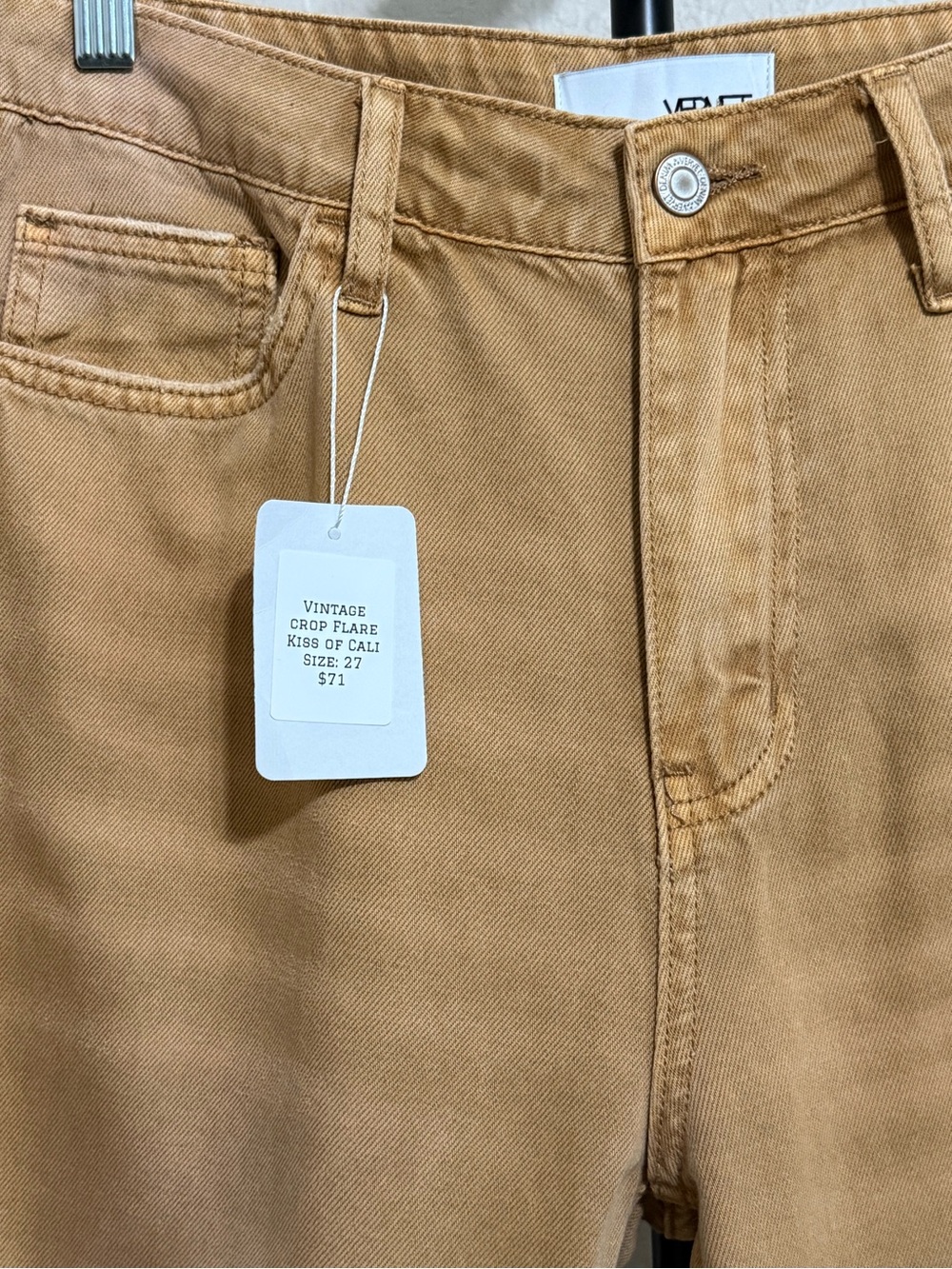 Vervet Kiss of California Crop Flare Distressed Jeans Tan Size 27 NWT - Picture 3 of 11